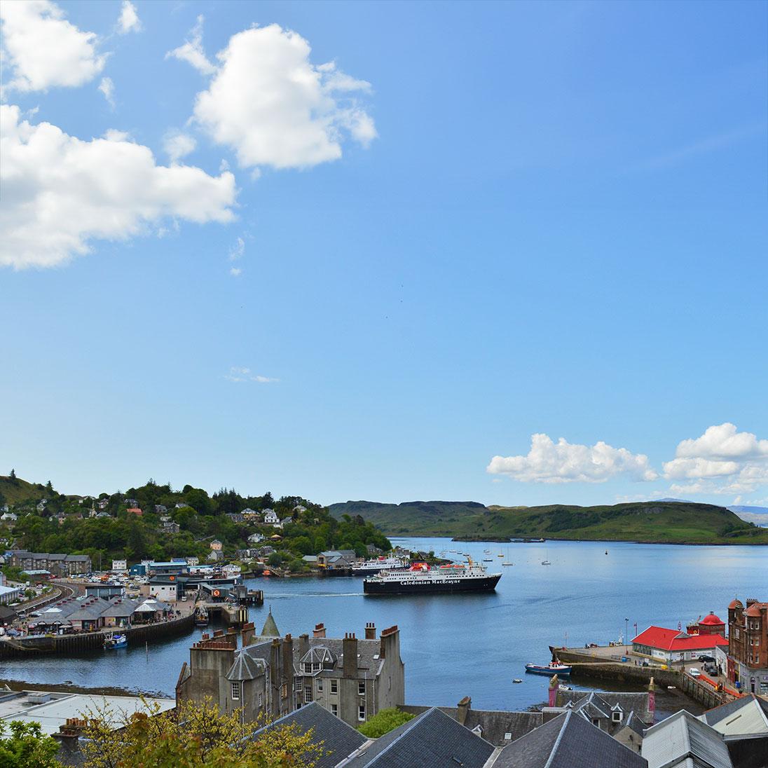 Ferry-Leaving-Oban-from-Top-of-Jacob’s-Ladder-1
